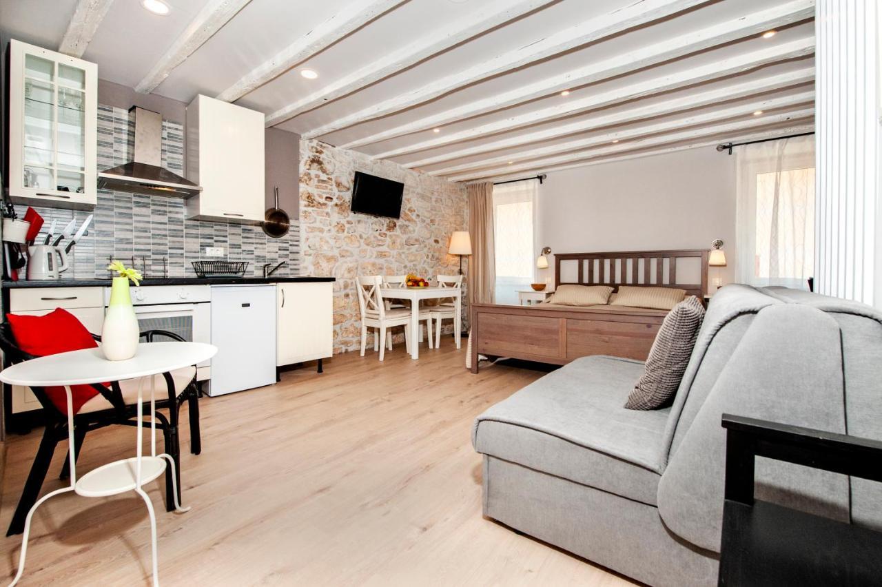 רוביני Apartments Carera 42 מראה חיצוני תמונה