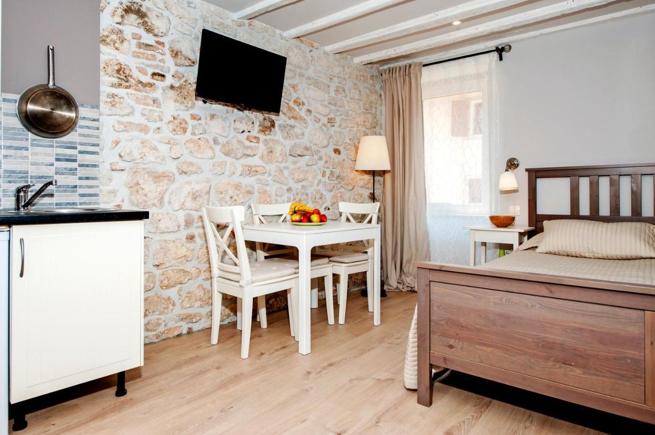 רוביני Apartments Carera 42 מראה חיצוני תמונה